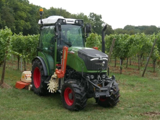 Les tracteurs spécialisés intègrent une cabine FendtOne à quatre montants