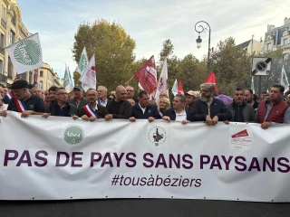 Des milliers de viticulteurs ont manifesté à Béziers